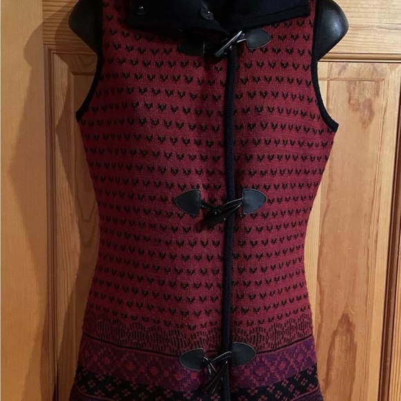 Icelandic Design Wool Blend Vest Womans XS Toggles with Snaps~Tunic Length - Picture 6 of 12